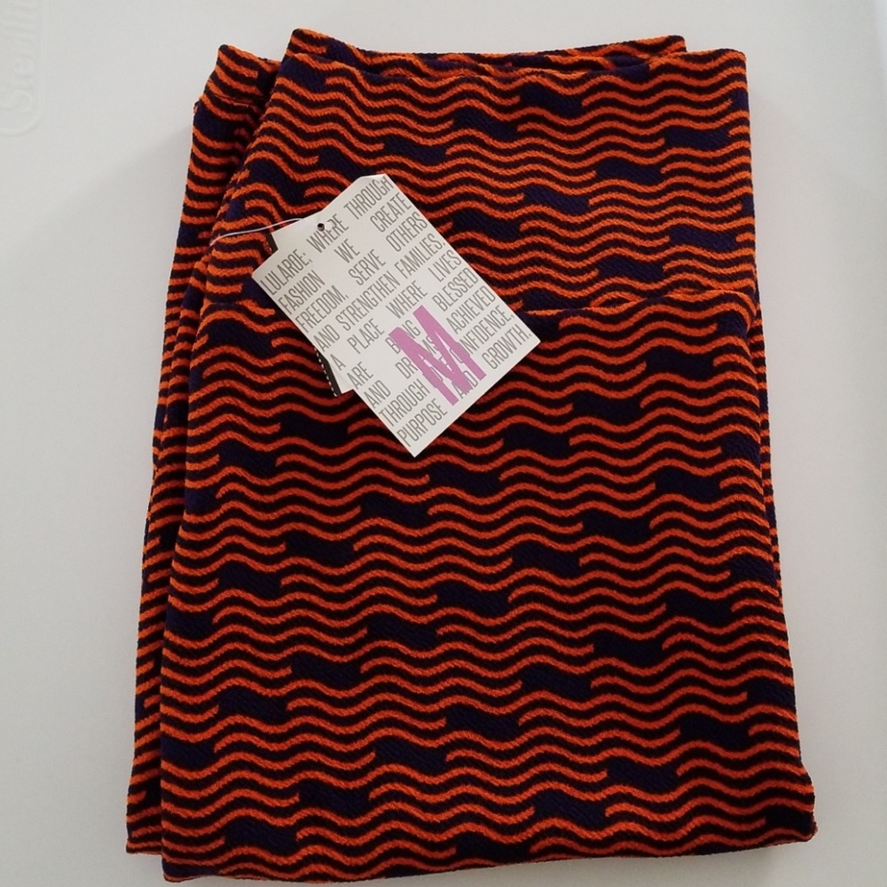 LuLaRoe skirt